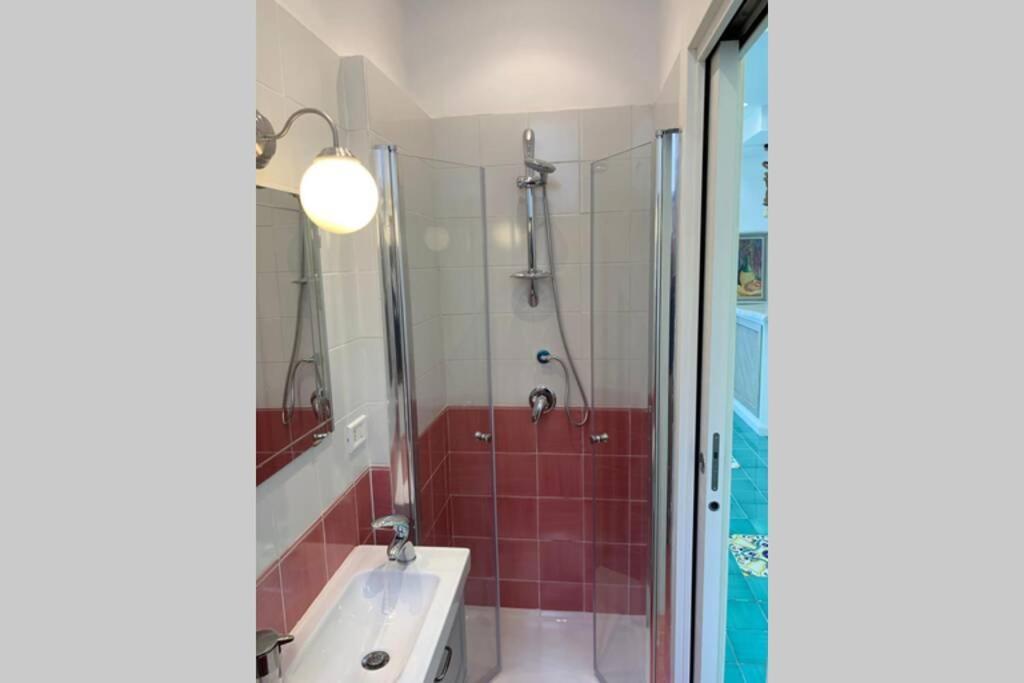 Super Attico Vista Mare Con Piscina Daire Sorrento Dış mekan fotoğraf