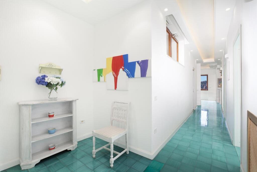 Super Attico Vista Mare Con Piscina Daire Sorrento Dış mekan fotoğraf